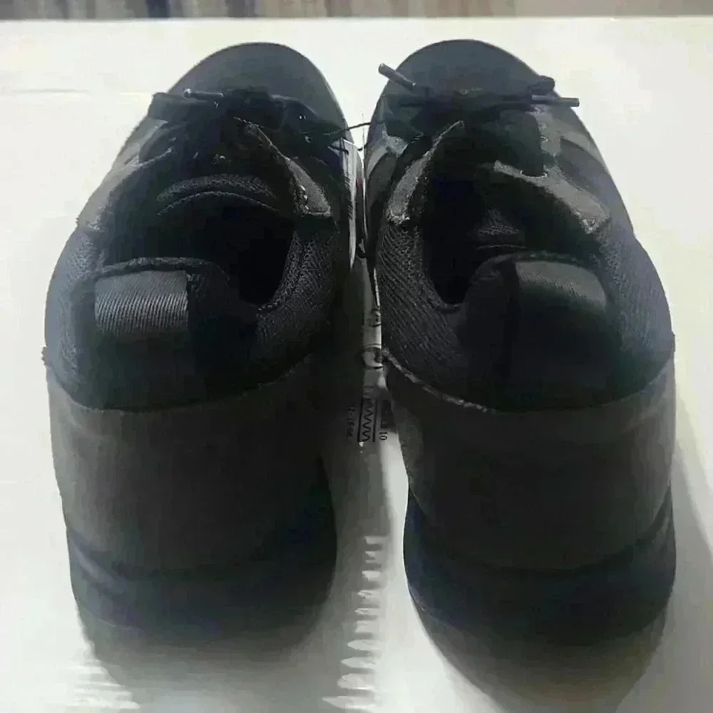 Banana Republic Mesh Trainer Sneaker - Picture 2 of 8